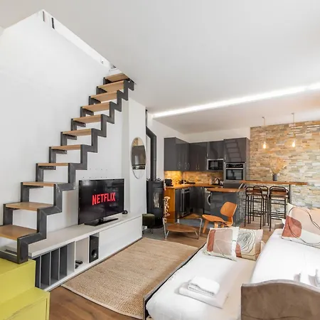 Amazing Loft In The Vibrant Area Near The Famous Bastille's Place