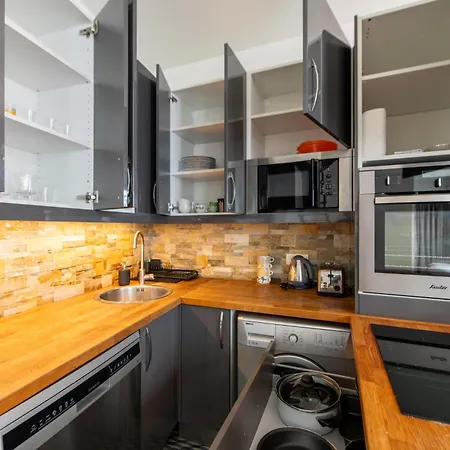 شقة Amazing Loft In The Vibrant Area Near The Famous Bastille's Place