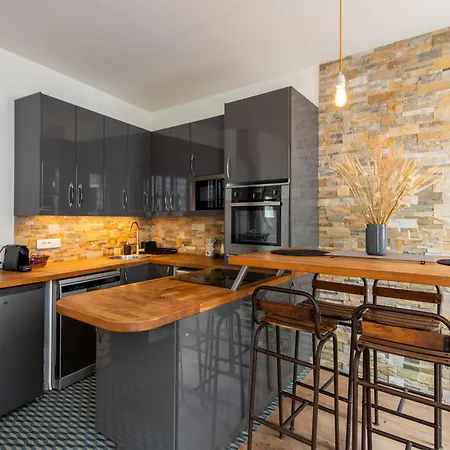 Amazing Loft In The Vibrant Area Near The Famous Bastille's Place * Paris
