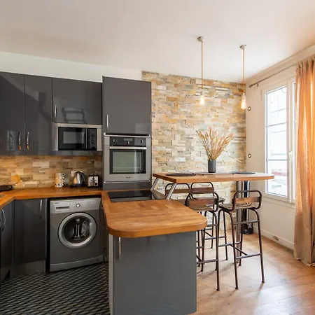 Amazing Loft In The Vibrant Area Near The Famous Bastille's Place